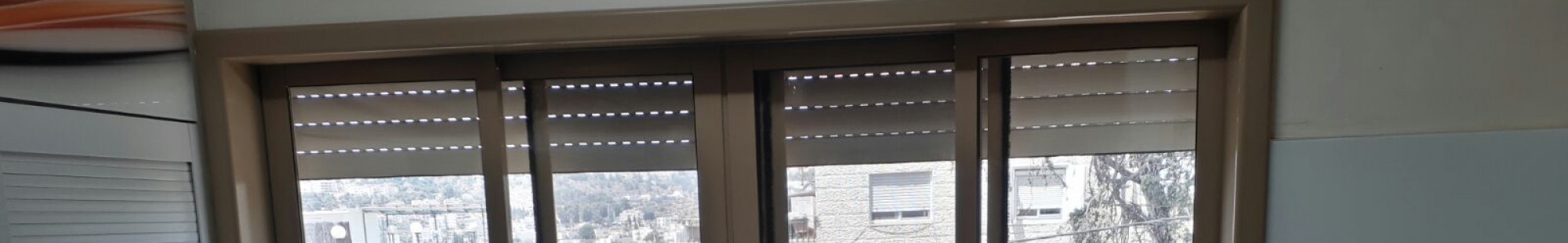 צילום מעבודה של טל