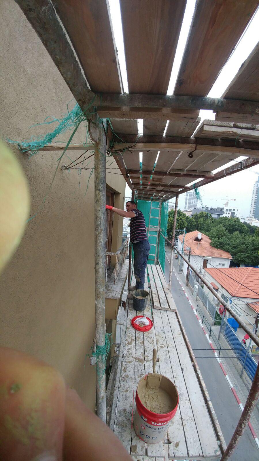 שיפוץ בניין חיצוני