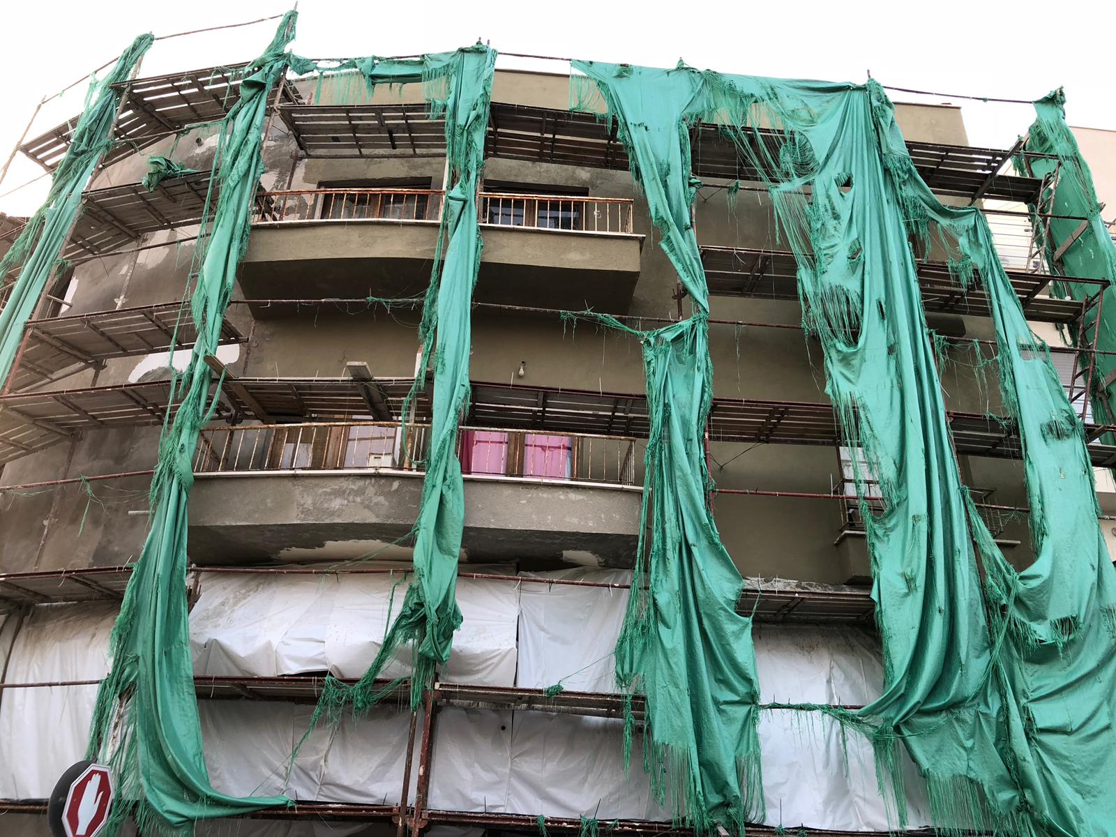 שיפוץ בניין חיצוני