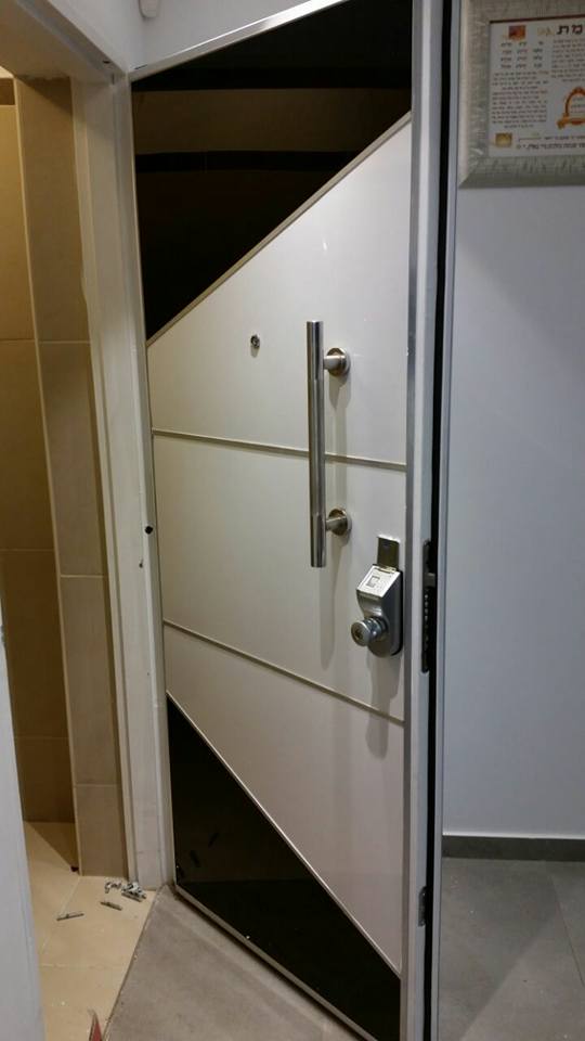 דלתות מעוצבות בירושלים