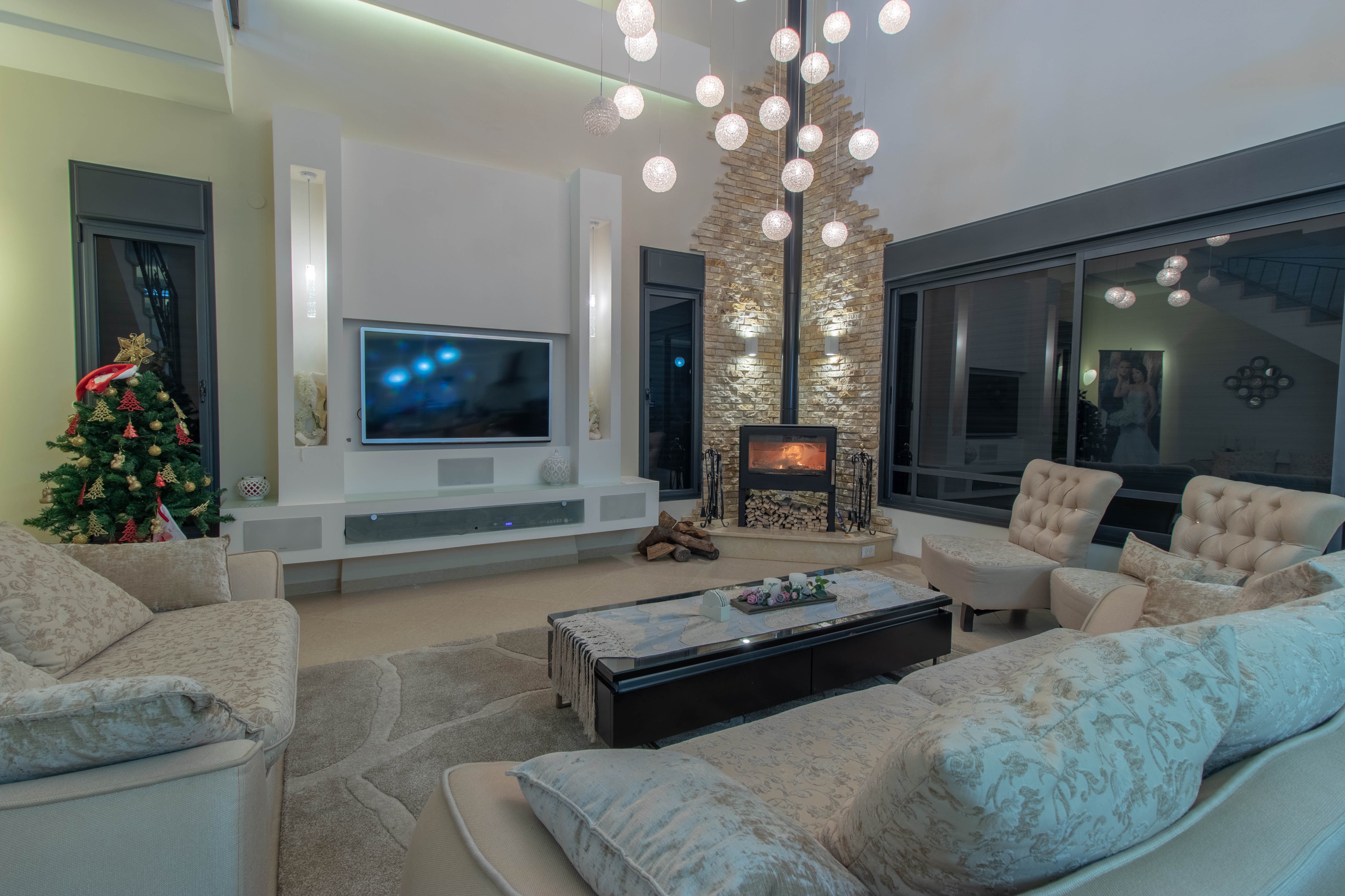 צילום מעבודה של אמיר שנבור