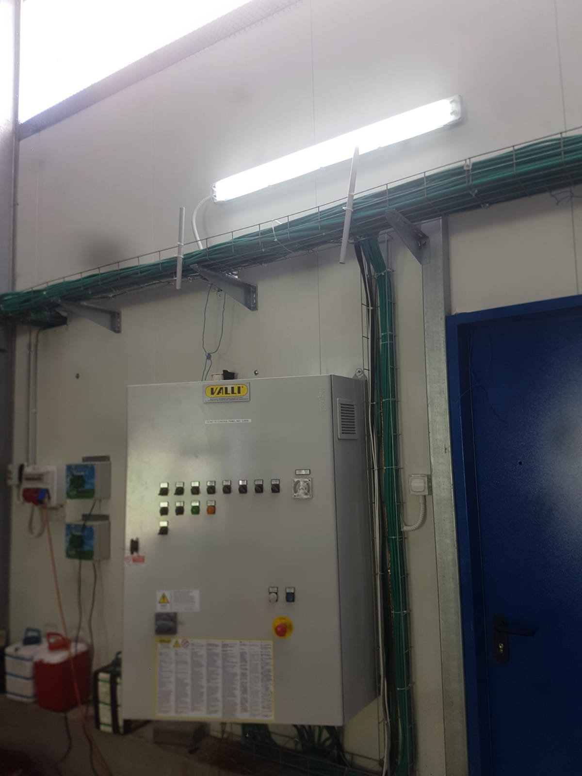 עבודות חשמל ותאורה