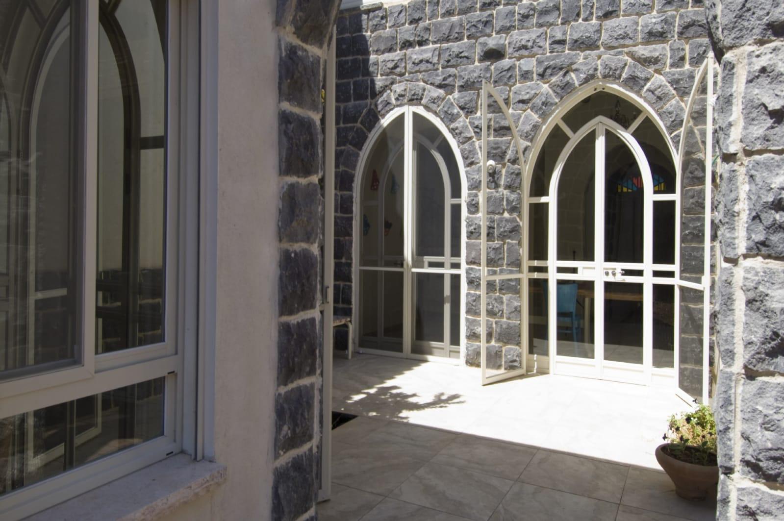 צילום מעבודה של סאמר טאהא