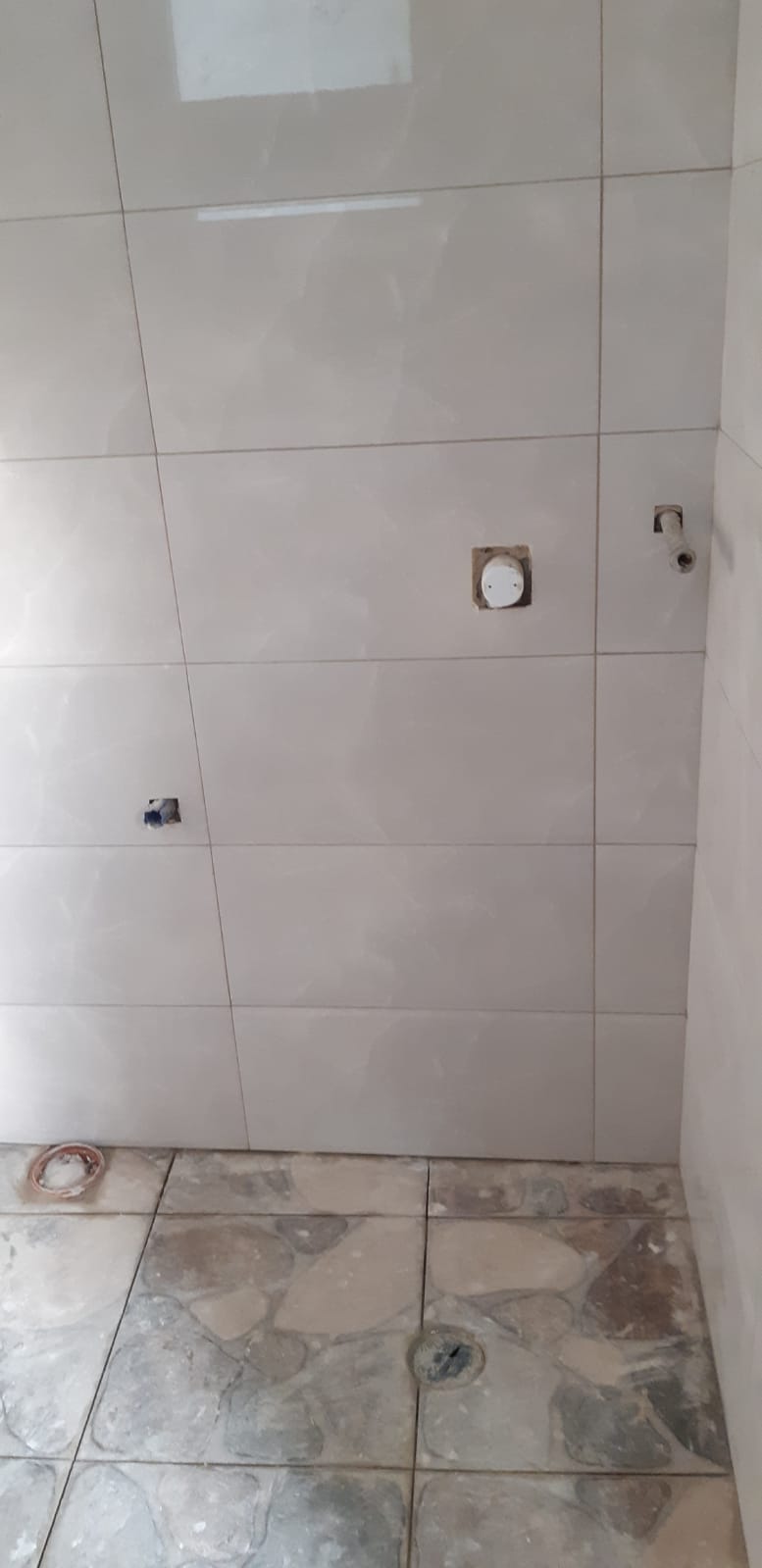 שיפוץ חדרי אמבטיה ושירותים קומפלט