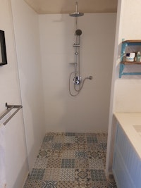 שיפוץ חדרי אמבטיה ושירותים קומפלט