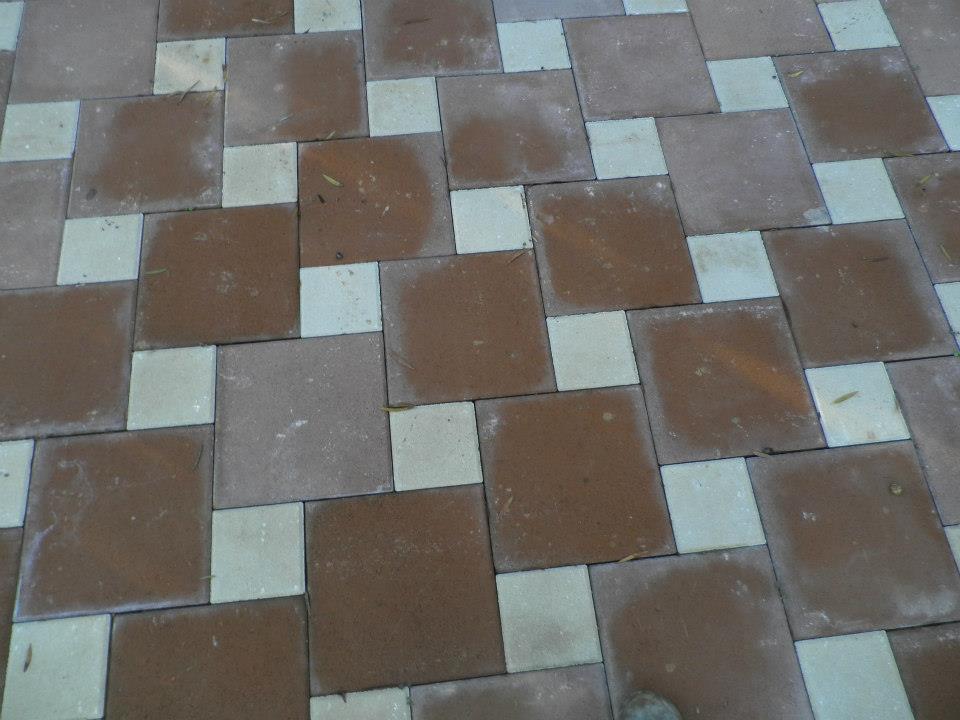 אבנים משתלבות ועבודות עפר ופיתוח