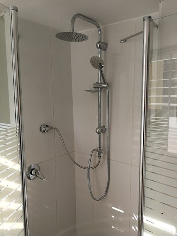 שיפוץ חדרי אמבטיה ושירותים