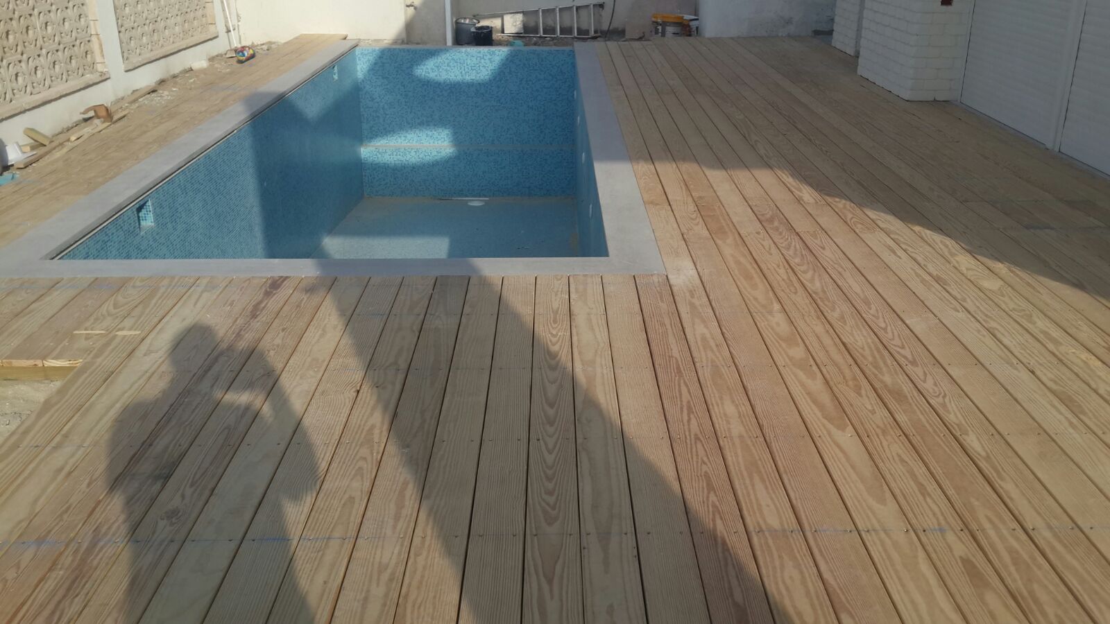 עבודות בעץ ומתכת