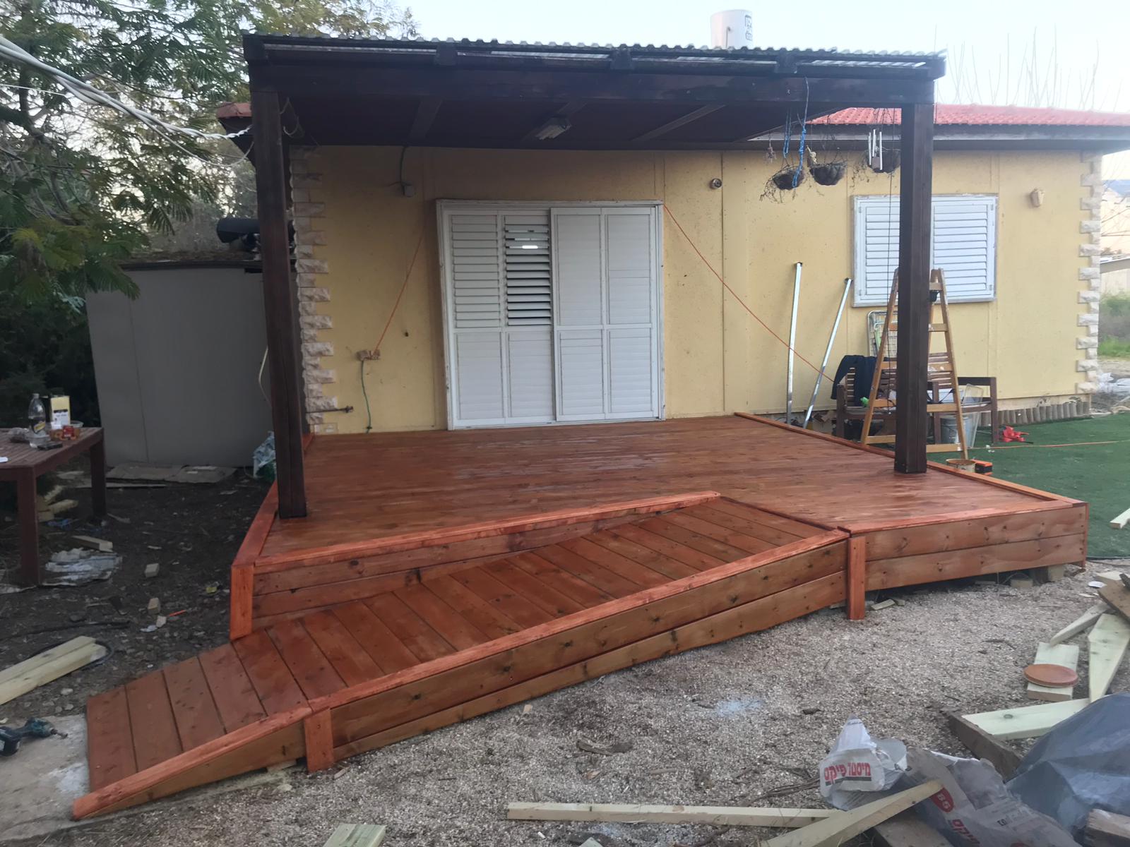 מגוון עבודות בעץ