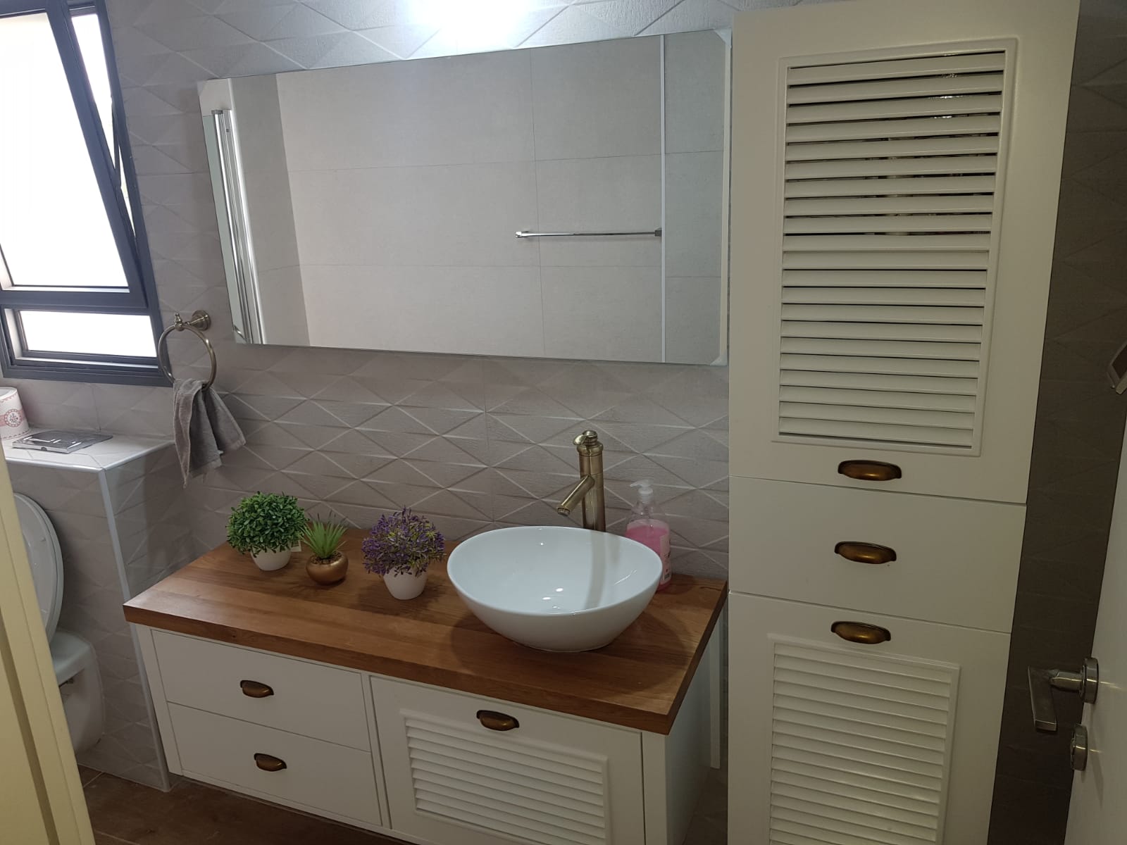 שיפוץ חדרי אמבטיה ושירותים