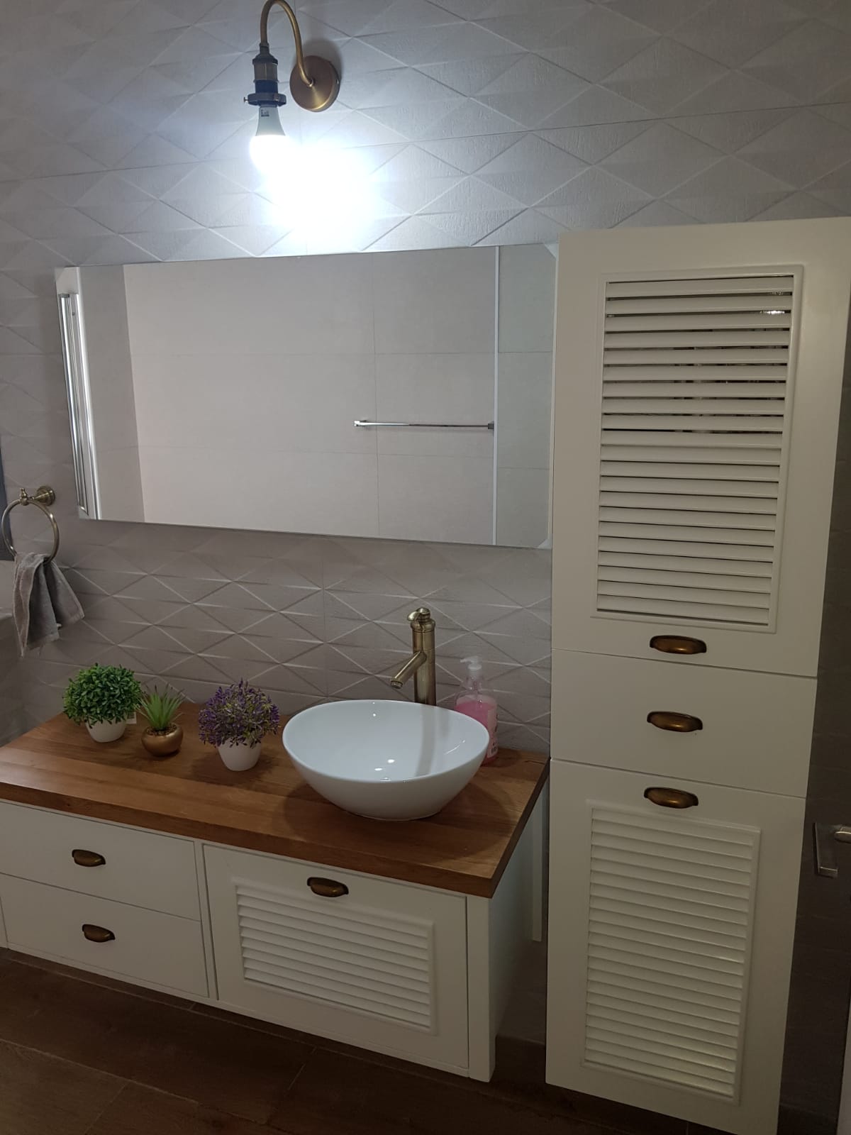 שיפוץ חדרי אמבטיה ושירותים