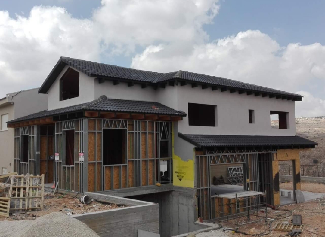 צילום מעבודה של תרוות עבד אלקאדר