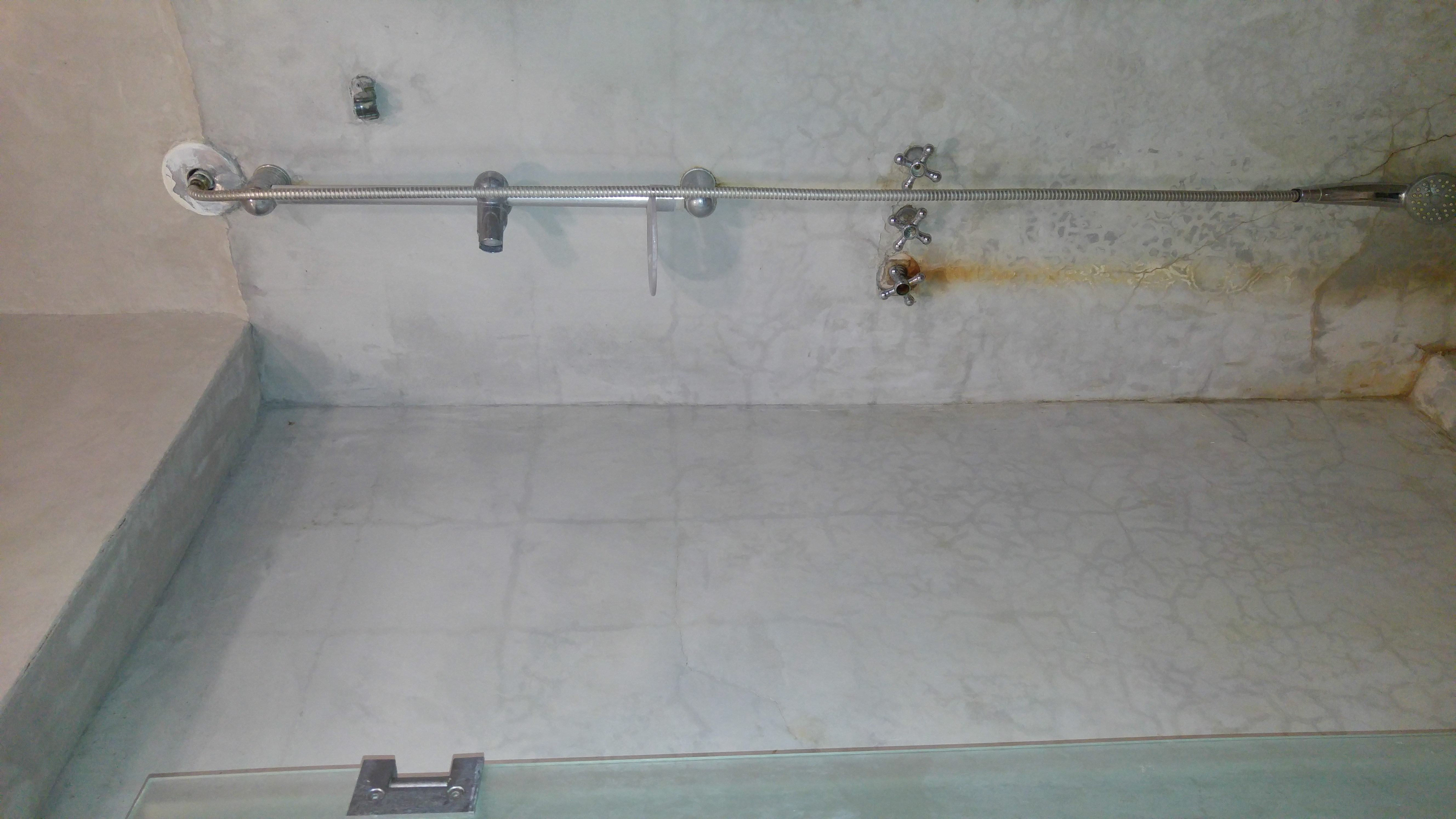 שיפוץ חדרי אמבטיה ושירותים