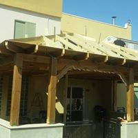 בניית והרכבת פרגולות