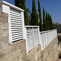 עבודות עץ ומסגרות