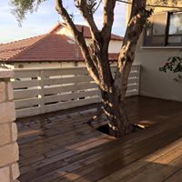 עבודות עץ ומסגרות