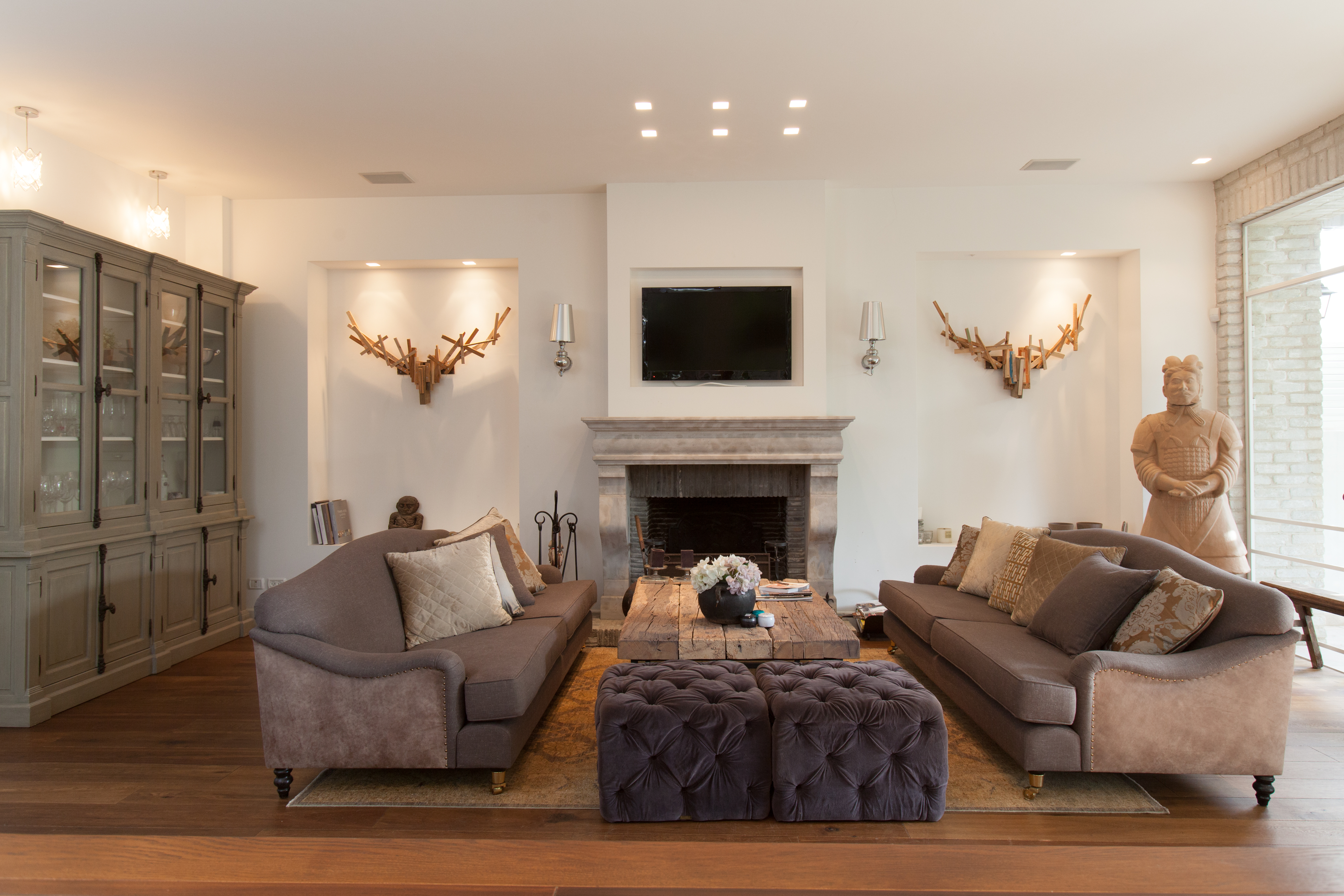 צילום מעבודה של רוני קנופלר