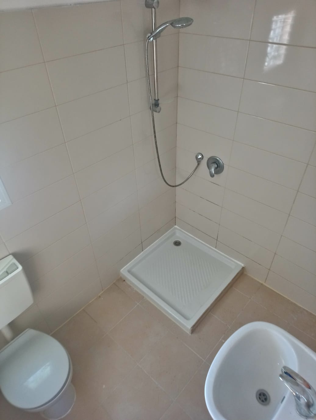 שיפוץ חדרי אמבטיה ושירותים