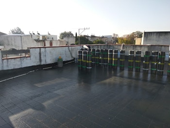 איטום גג