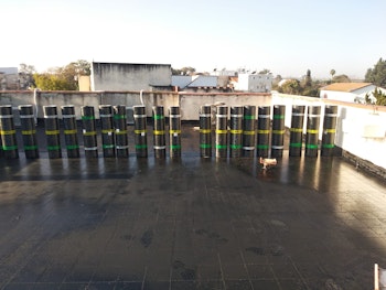 איטום גג