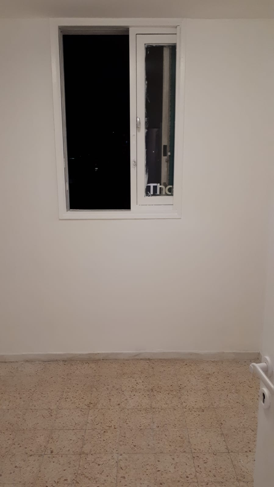 עבודת צבע ותיקונים