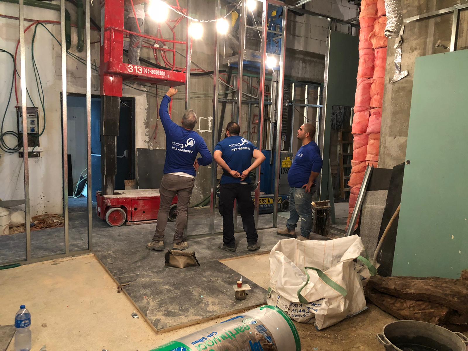 שיפוץ משרדים ובתי עסק