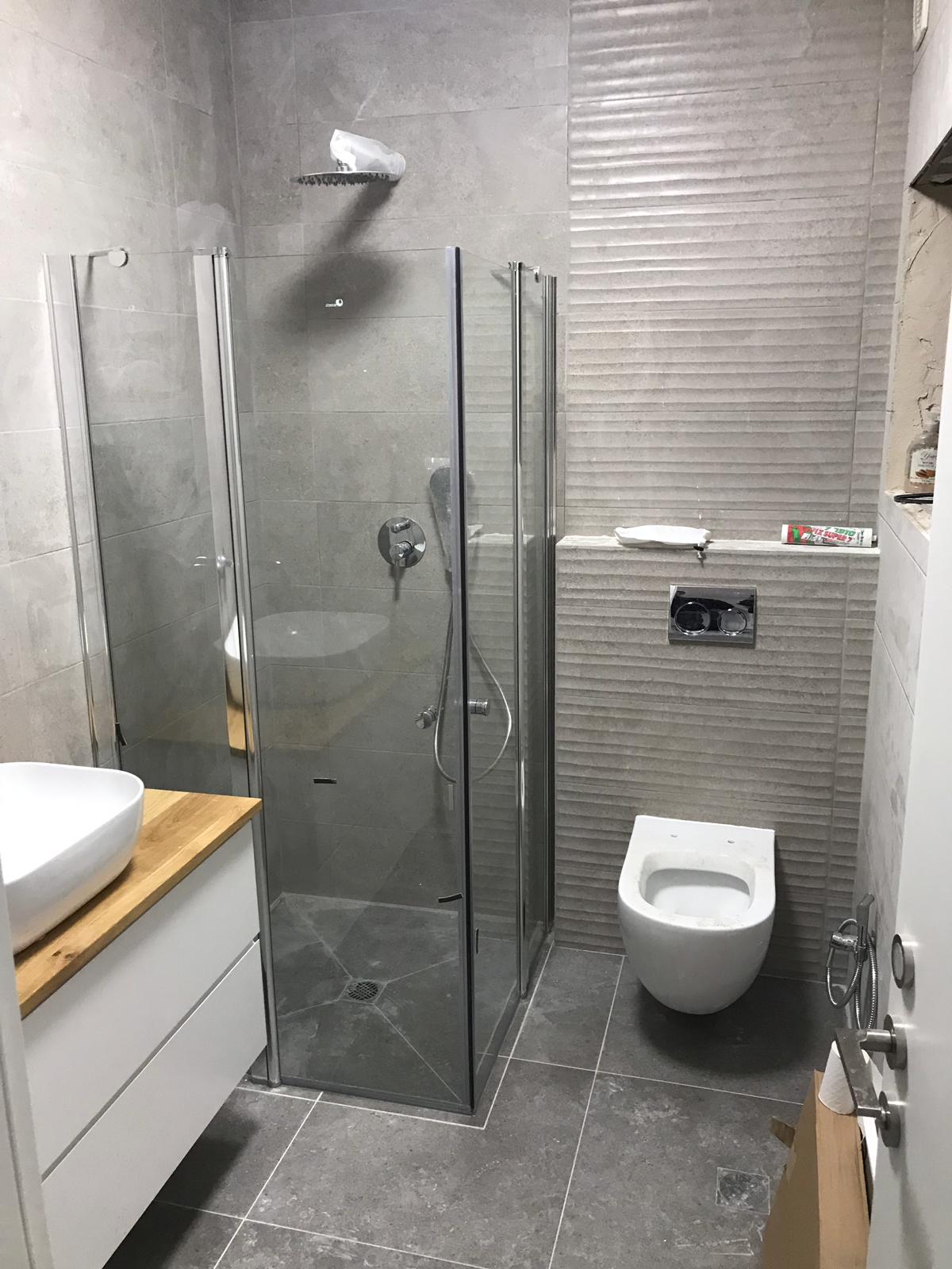 שיפוץ חדרי אמבטיה ושירותים