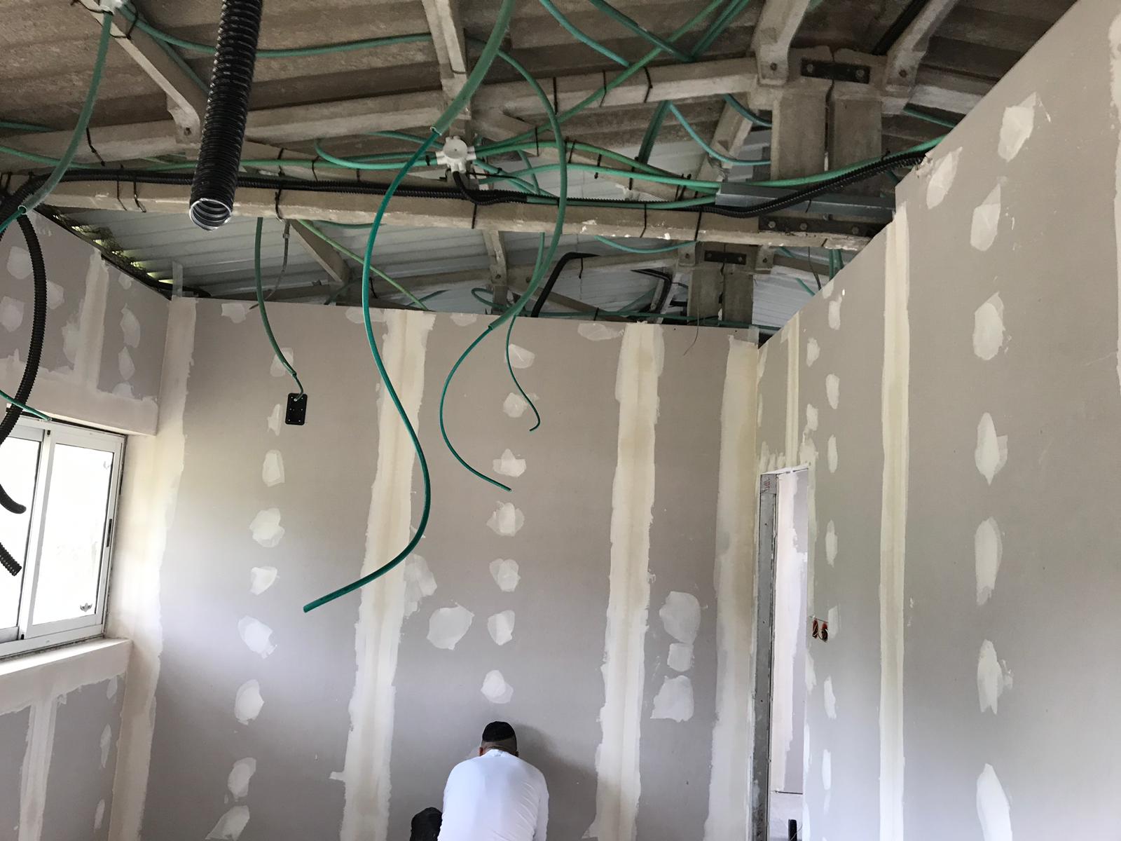 עבודות צבע וגבס