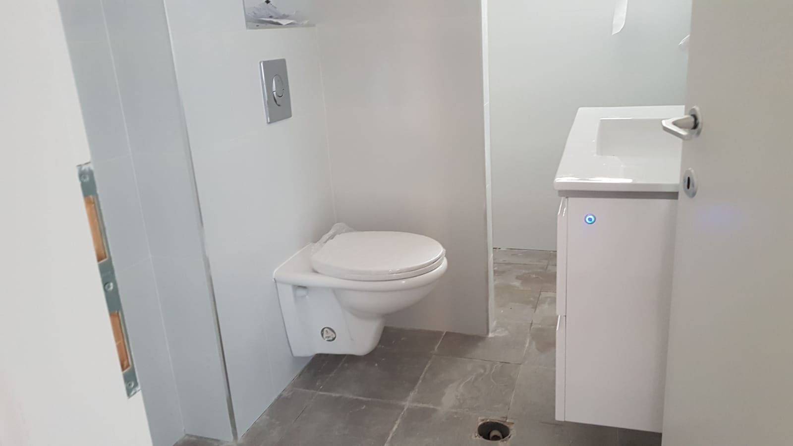 שיפוץ חדרי אמבטיה ושירותים