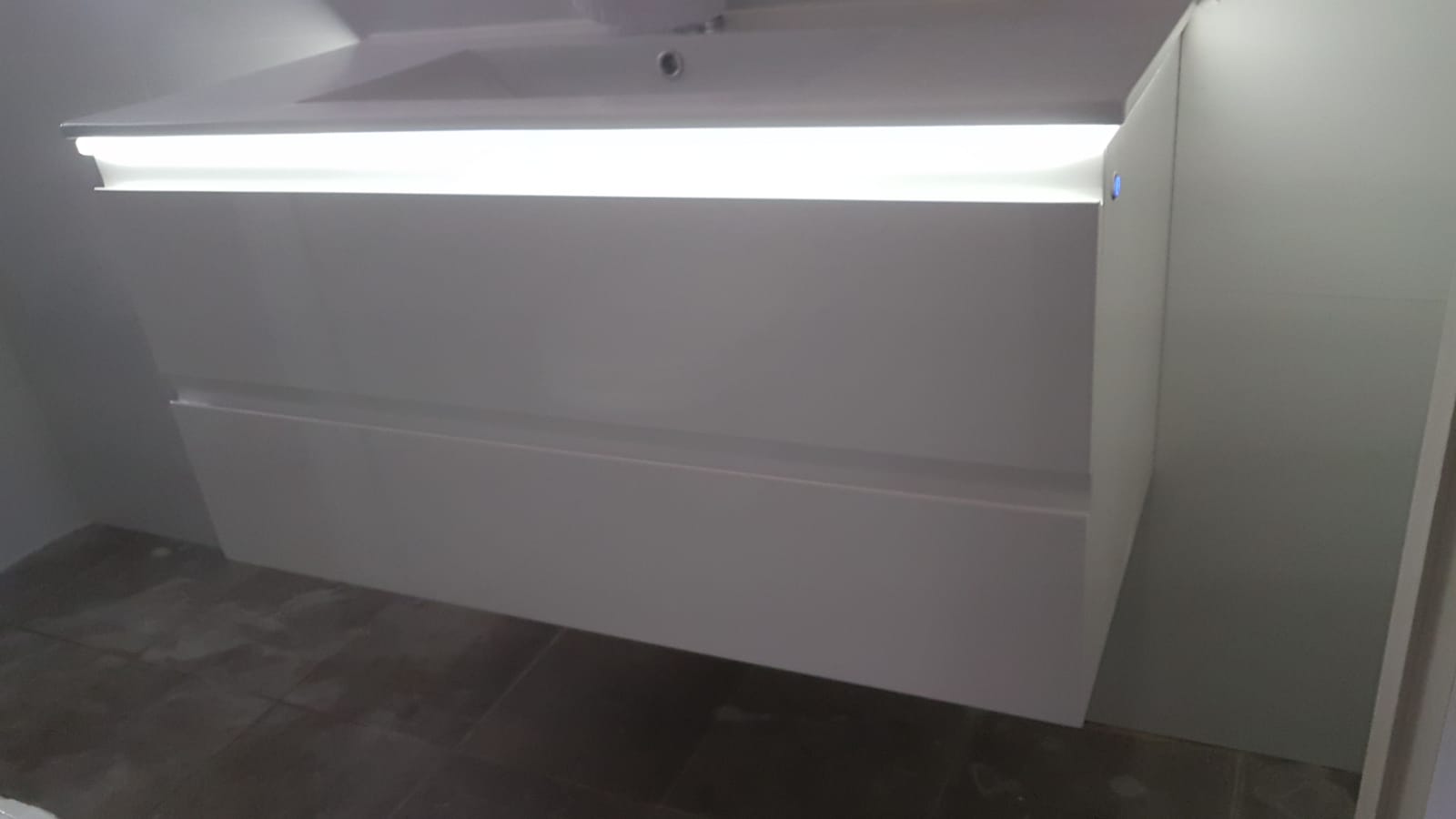 שיפוץ חדרי אמבטיה ושירותים