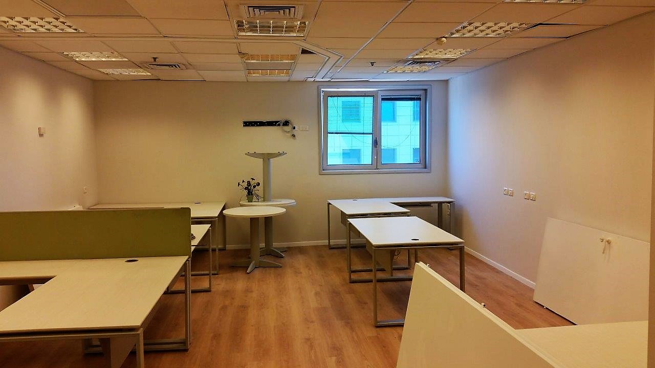 שיפוץ משרדים- חברת טלפוניקה רעננה