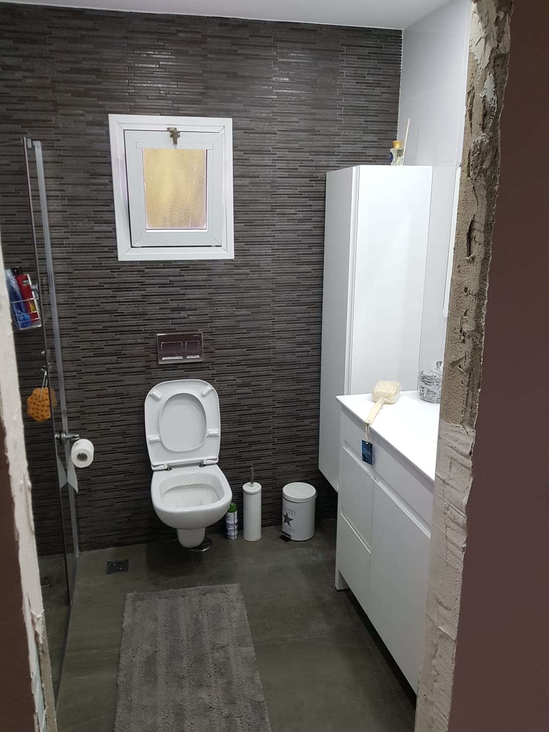 שיפוץ מקלחת ושירותים- רעננה