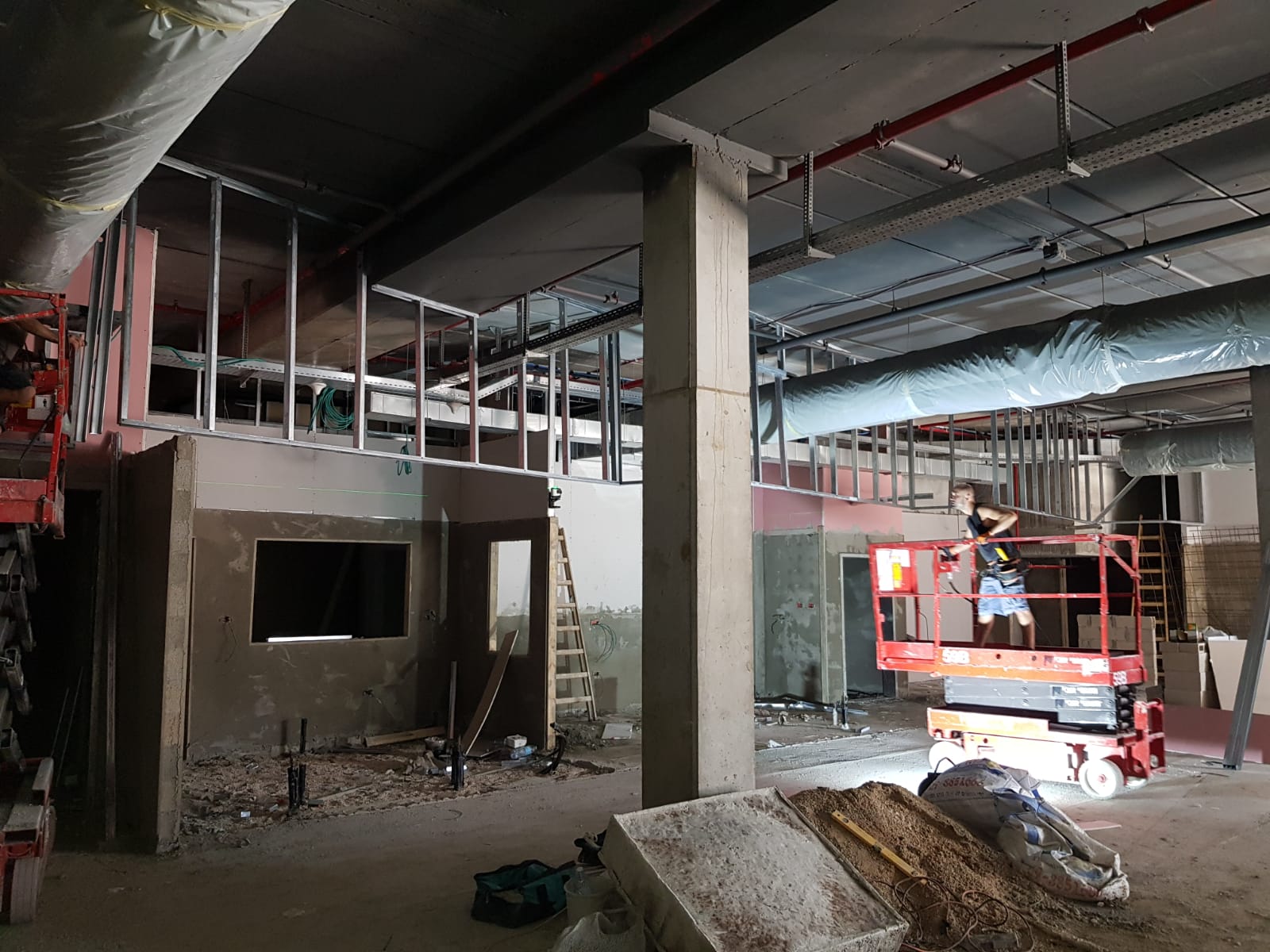 שיפוץ סופר- אבן יהודה