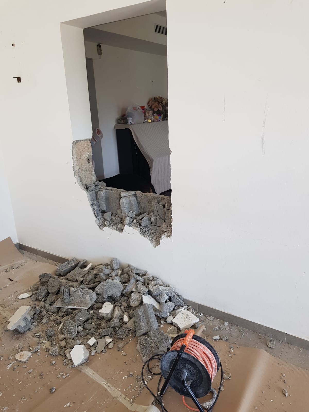 שיפוץ כללי ותוספת בניה לבית פרטי