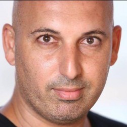 משה חסון - גגן , תמונת פנים