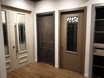 אולם תצוגה- דלתות כניסה מעוצבות