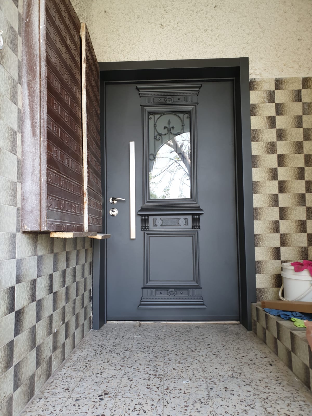 דלתות כניסה מעוצבות