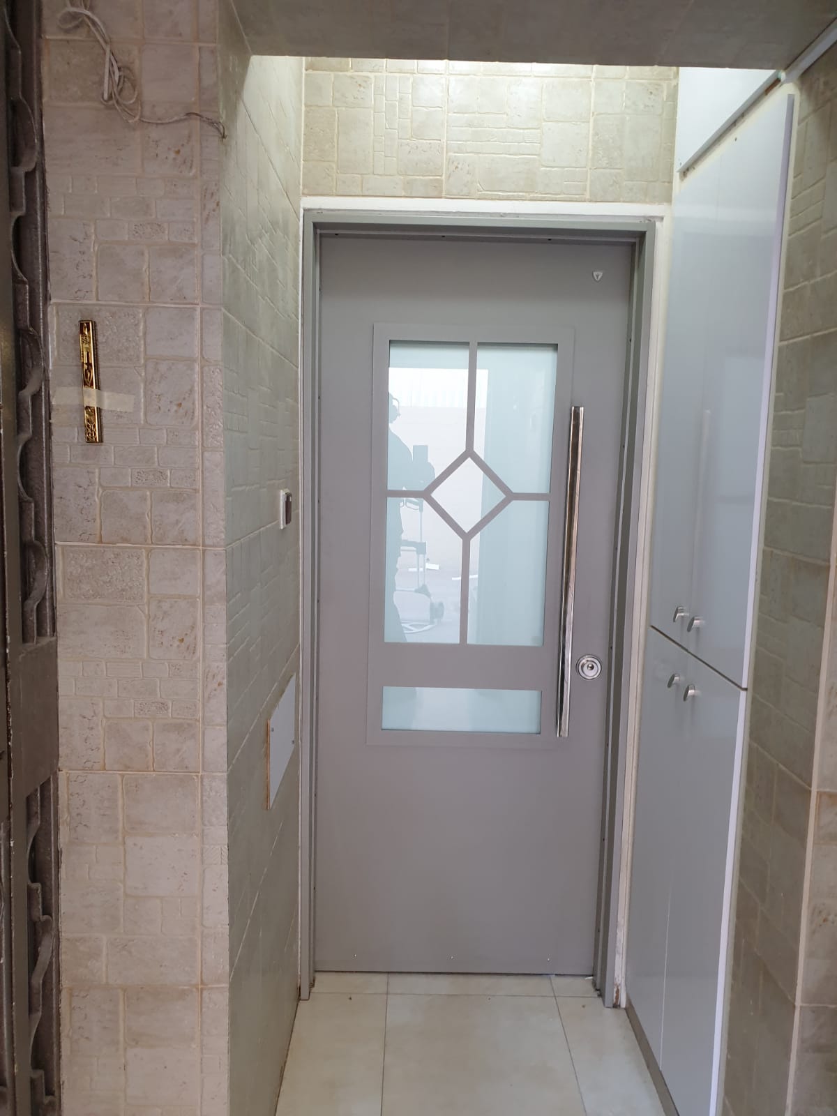 דלתות כניסה מעוצבות