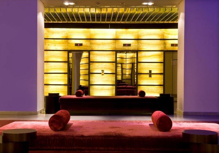 שיפוץ בית מלון