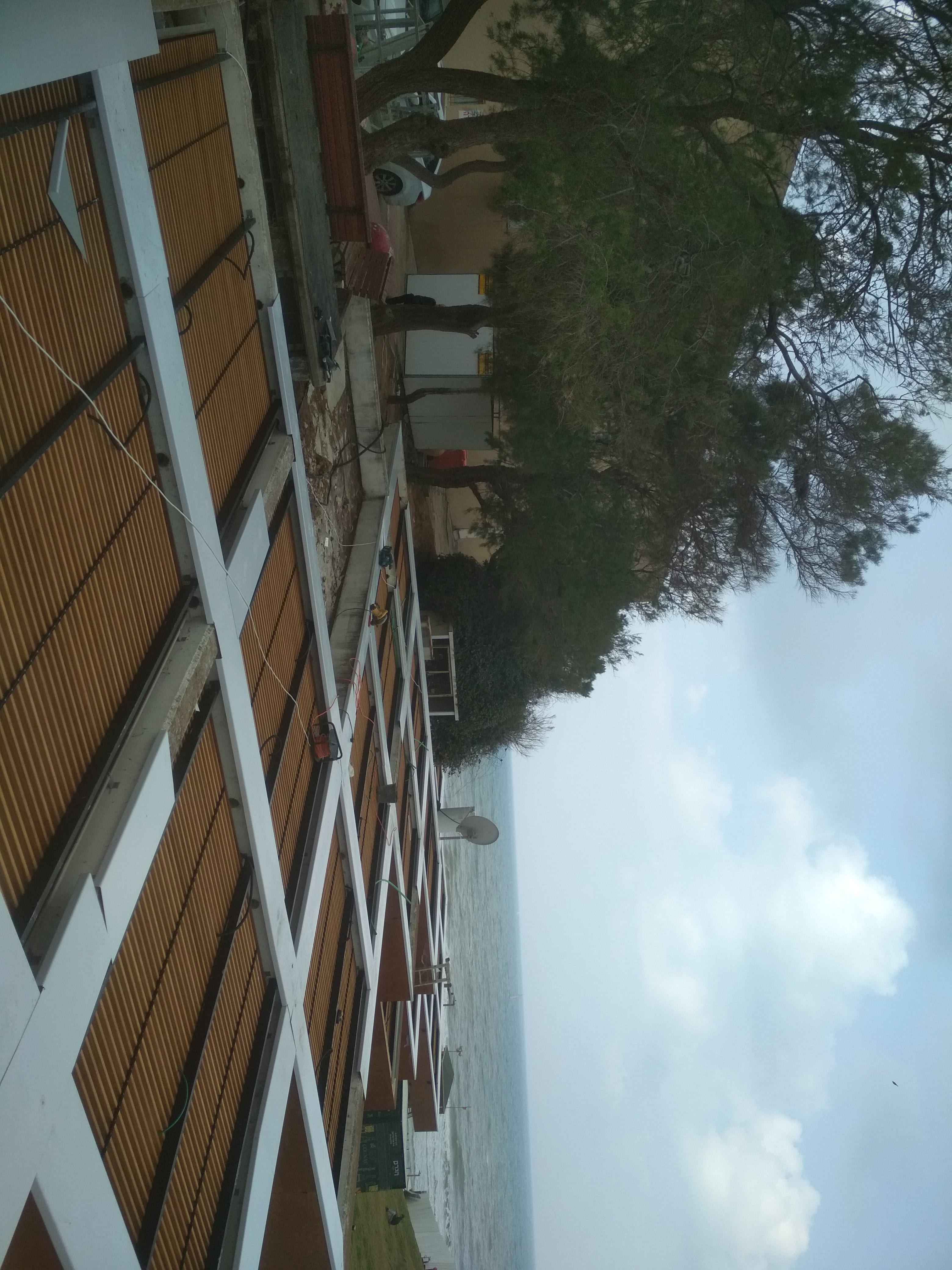 מרכז מסחרי חדש - הרצליה פיתוח