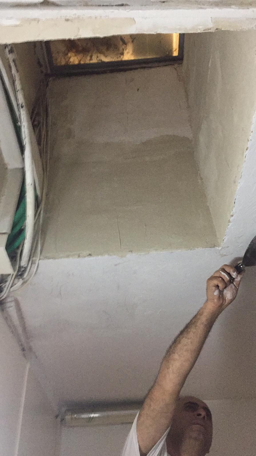 תיקוני טיח וצבע בבניין