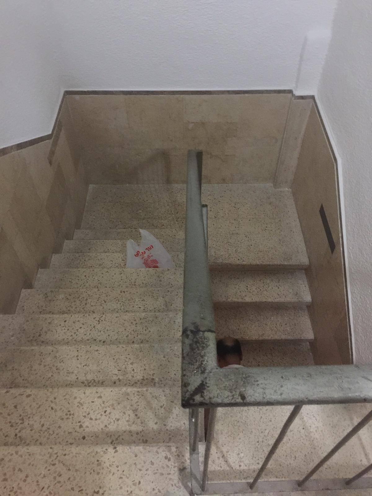 תיקוני טיח וצבע בבניין