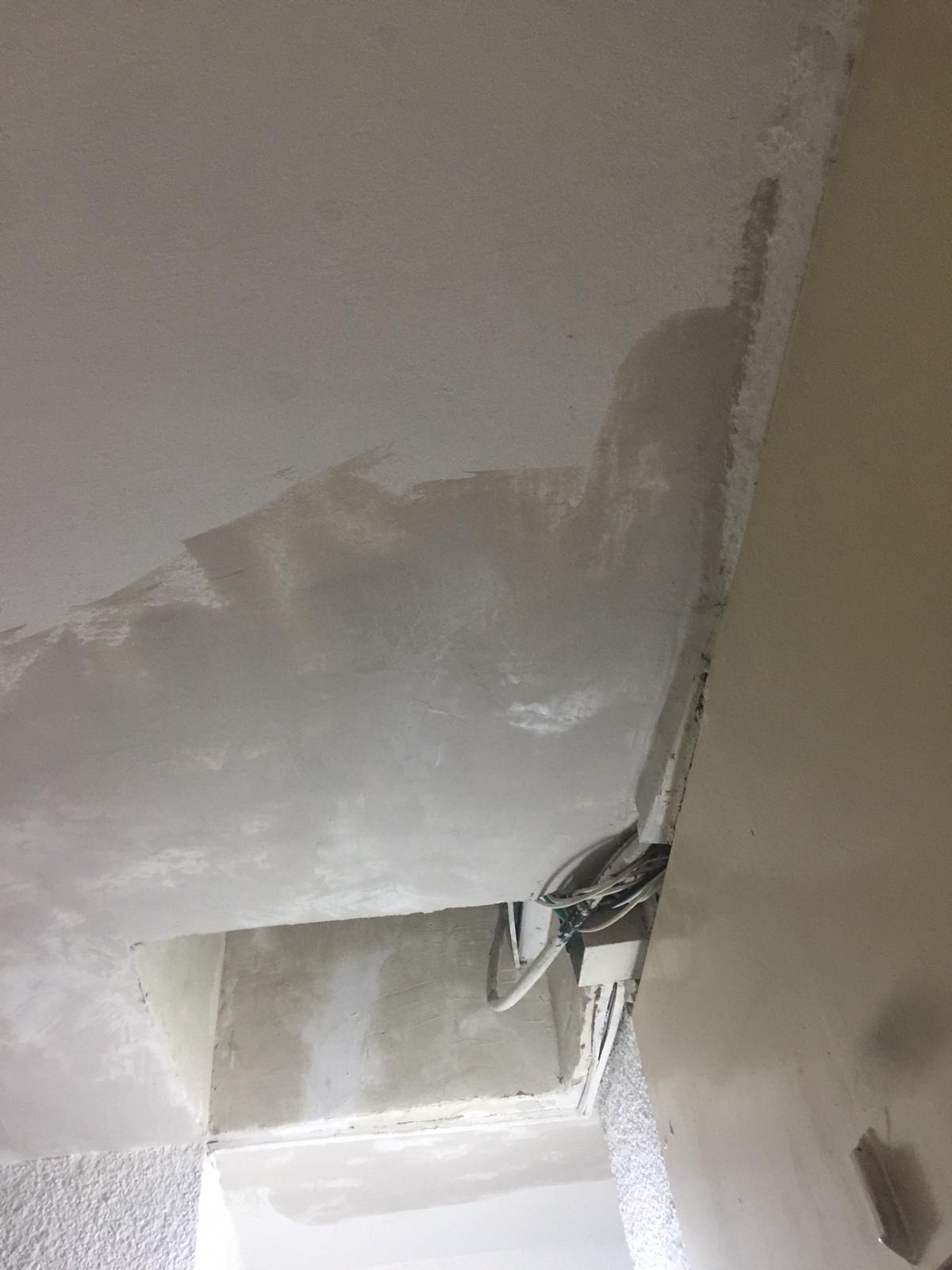 תיקוני טיח וצבע בבניין