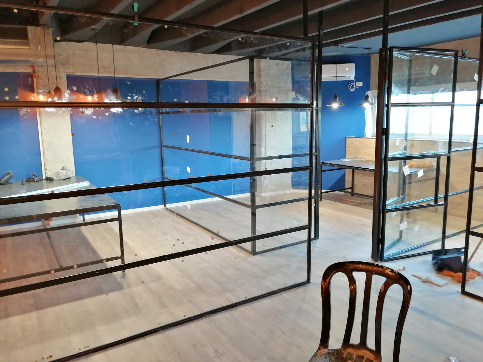 עבודות אלומיניום למשרדים