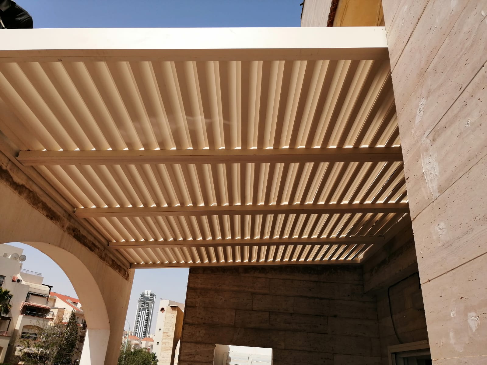 פרגולת אלומיניום