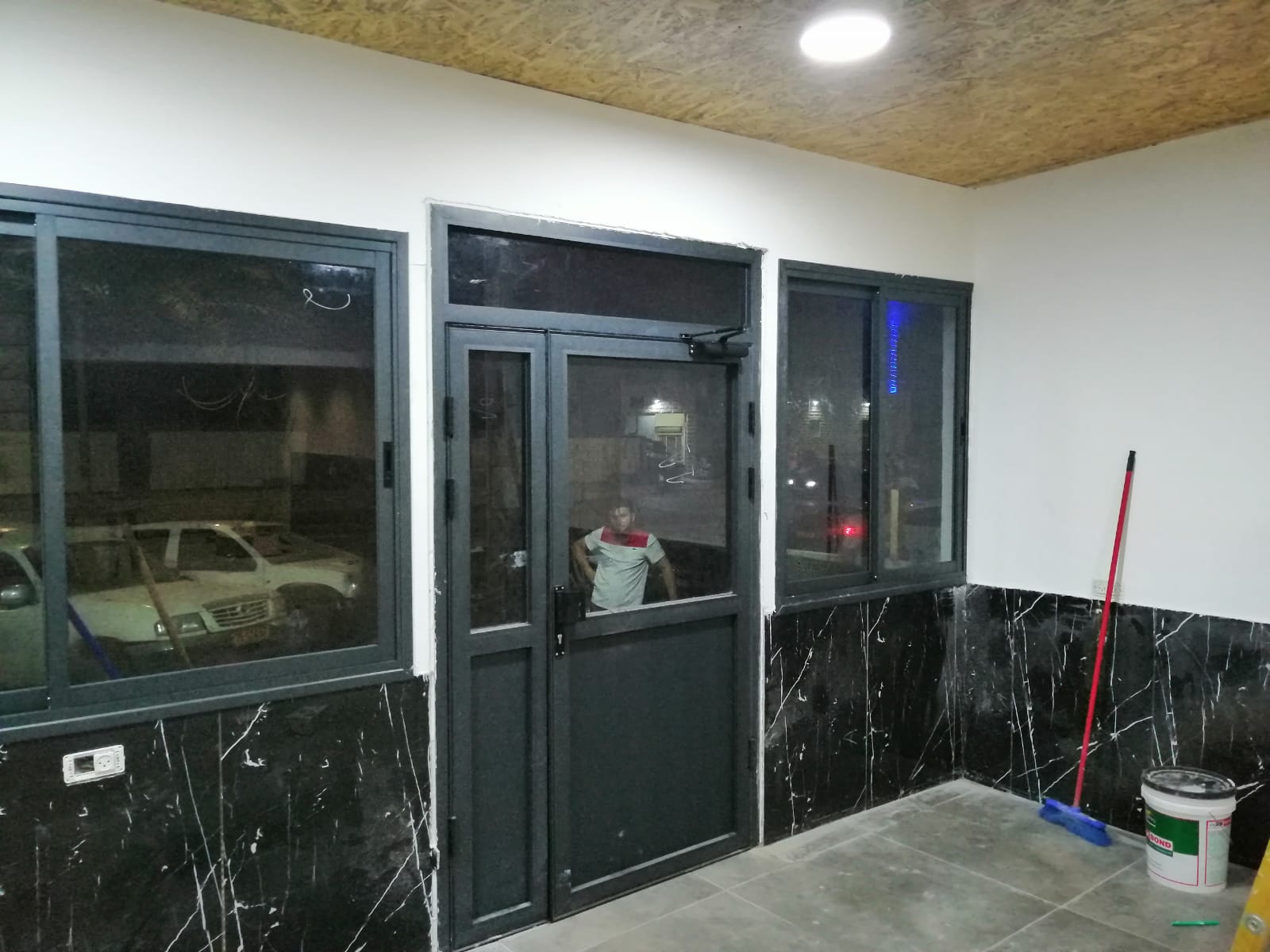 עבודות אלומיניום