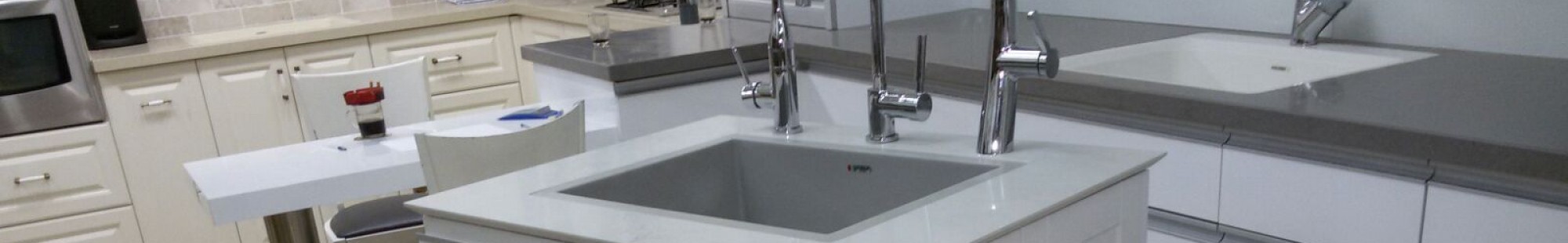 צילום מעבודה של חן