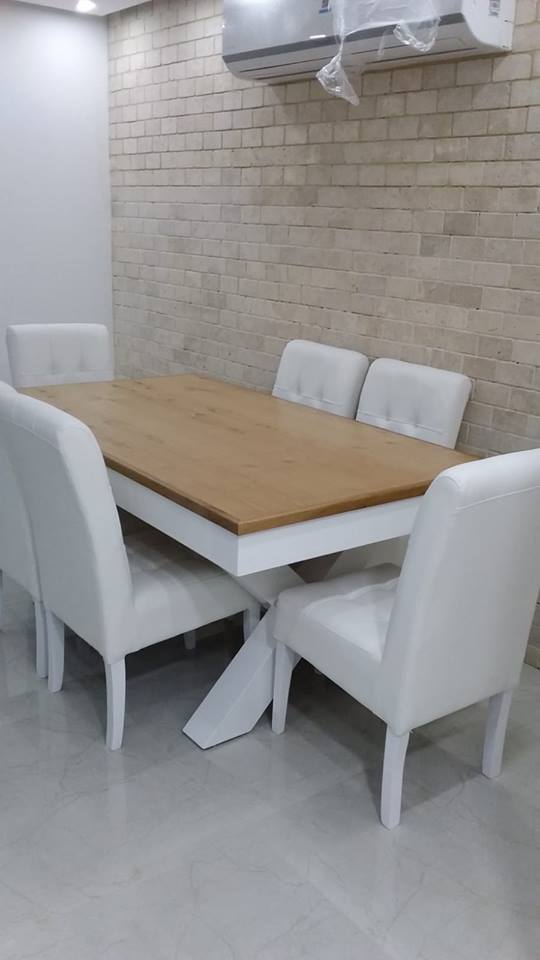 קיר בריקים בבית פרטי