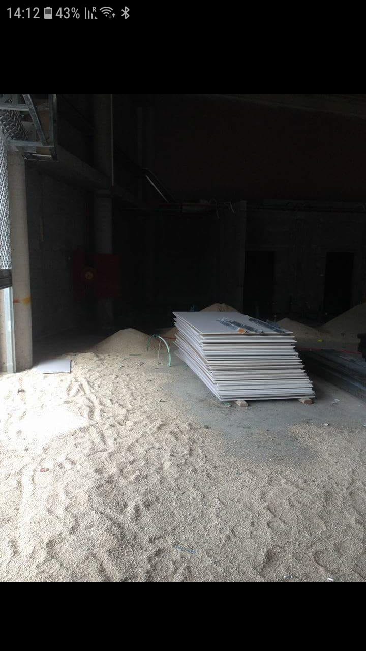 שיפוץ בסופר פוליצר