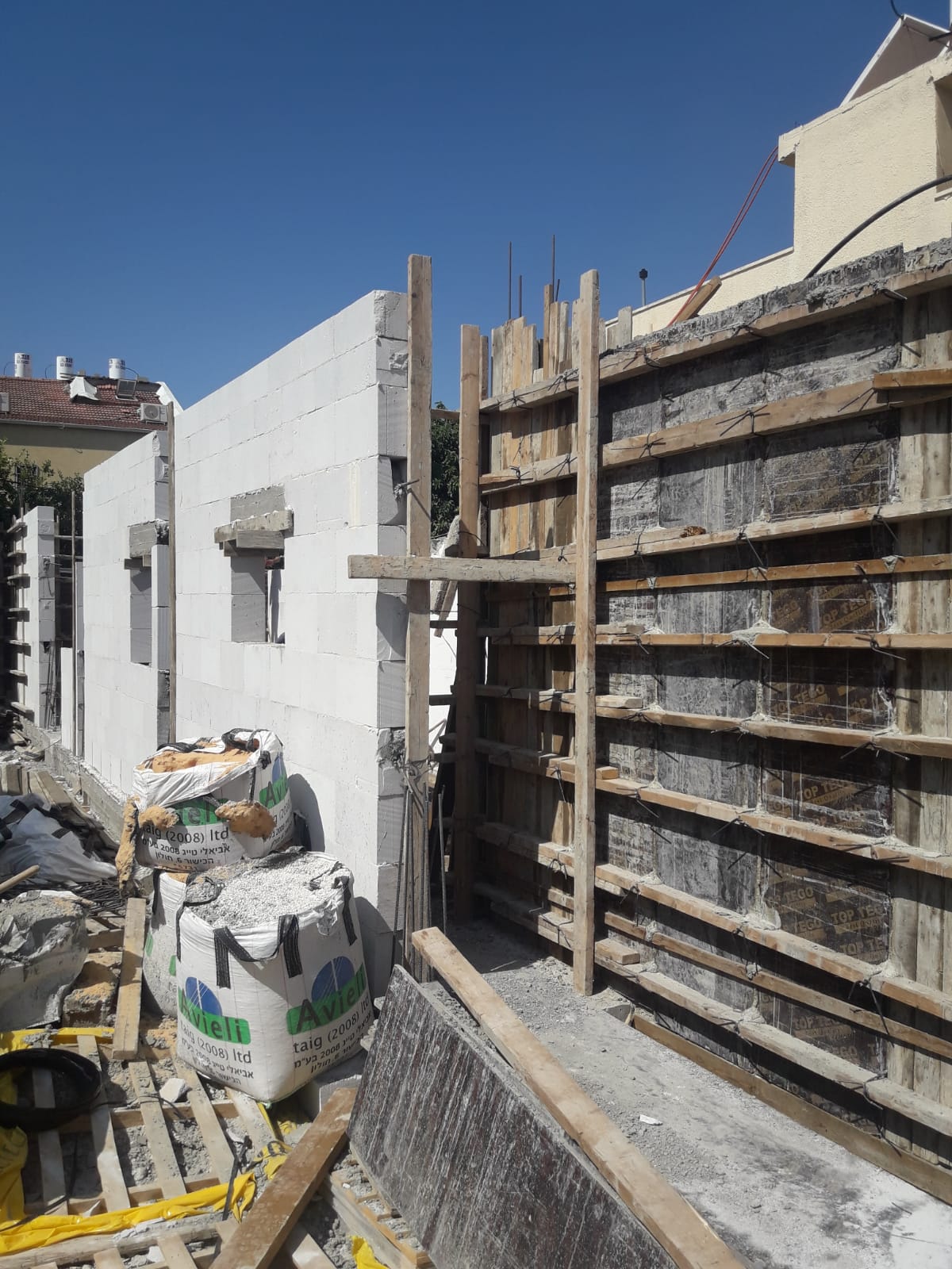 שלד וגמר לדירה חדשה